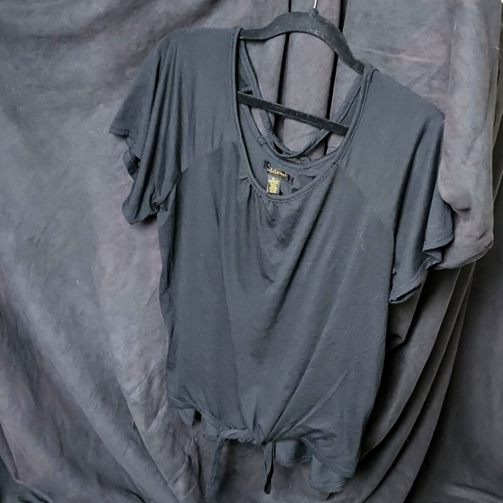 Goddess XL black shirt with front tie